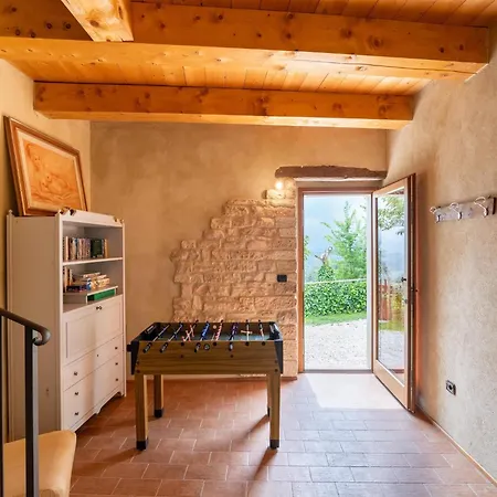 Graceful In With Swimming Pool * Acqualagna