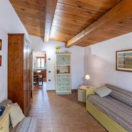 Graceful In With Swimming Pool Acqualagna