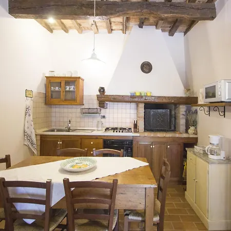 Graceful In With Swimming Pool *